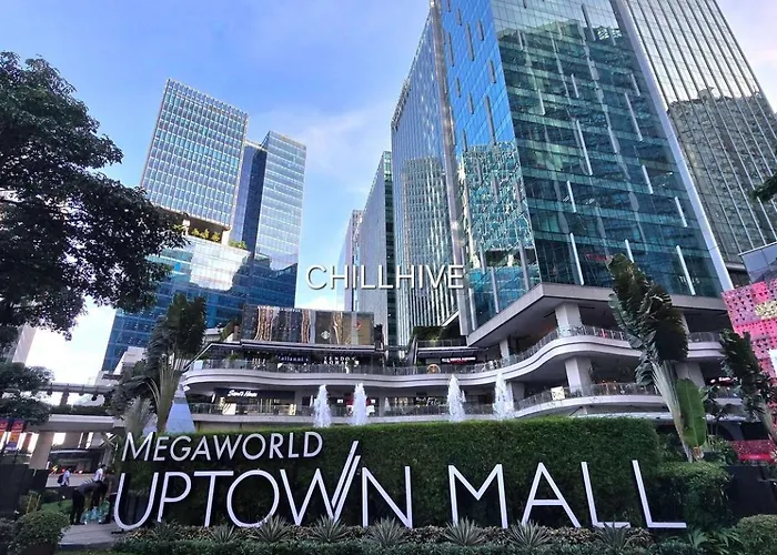 Luxury Bgc Across Mitsukoshi #upt112b Holiday home *
